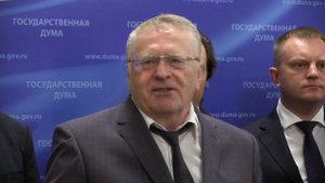 Владимир Жириновский на пресс -подходе в Государственной Думе от 22 июня