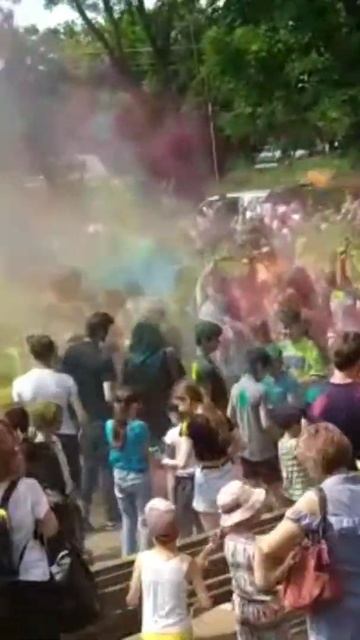 Фестиваль красок в Кисловодске,12 июня смотреть онлайн