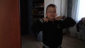 VID_20250430_122628.mp4