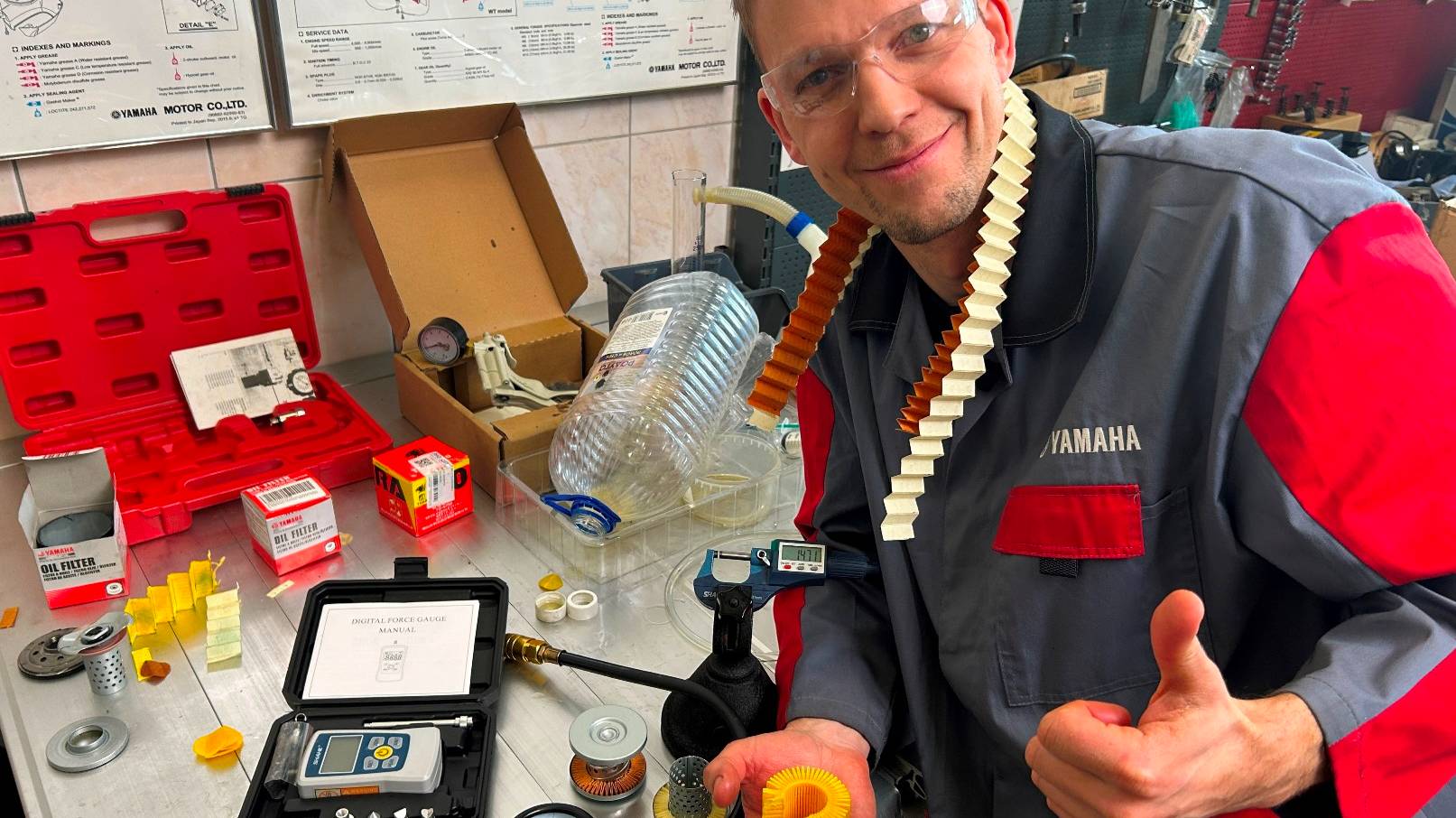 Поддельные фильтры Ямаха, часть 1 смотреть онлайн