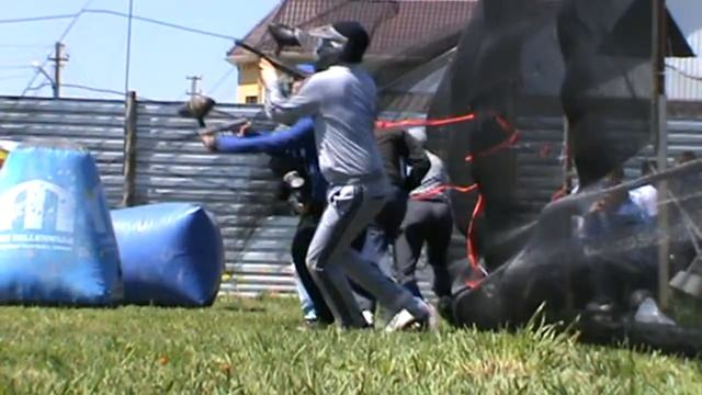 Турнир по пейнтболу смотреть онлайн