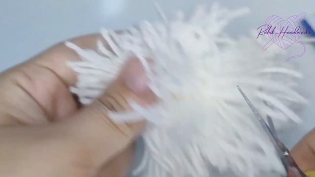 خطوات عمل كرة الصوف /كرة البوم بوم/ How to make pom pom смотреть онлайн