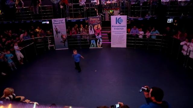 Блок Семен 5лет. Хип хоп. Соло. смотреть онлайн