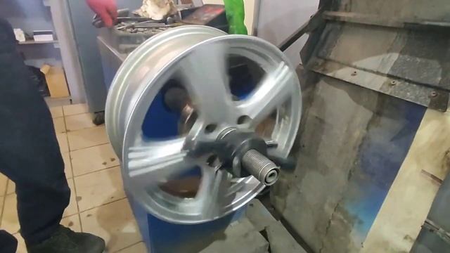 Литые диски r15 4x100 5.5JJ ET42 DIA68 Япония Weds Treffer в Иркутске