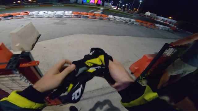 Τα δώσαμε ΟΛΑ για μια θέση στο PODIUM [2 hours of Go Kart Center] смотреть онлайн