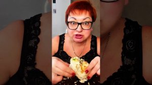 МЕНЯ ЭТО УДИВЛЯЕТ🤦/МУКБАНГ ШАУРМА