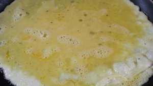 Омлет с сыром, ветчиной и зеленью