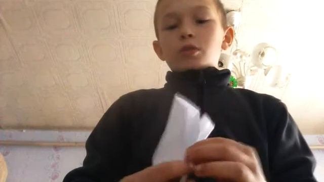 Как сделать из бумаги хлапушку