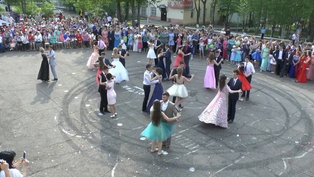 Алдан ПАРАД ВЫПУСКНИКОВ 2016 смотреть онлайн