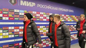 МУДАЦКИЕ ВОПРОСЫ "ЖУРНАЛИСТОВ" И ИГНОР ФУТБОЛИСТОВ СПАРТАКА И ЛОКОМОТИВА В МИКСТ-ЗОНЕ ПОСЛЕ МАТЧА