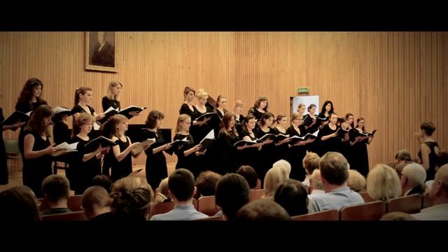 Benjamin Britten - Missa Bravis (Gloria) смотреть онлайн