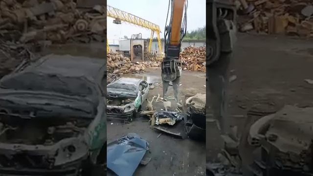 Процесс разборки автомобиля АУДИ залипательный процесс смотреть онлайн