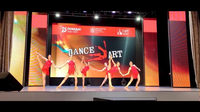 ДАВАЙТЕ ТАНЦЕВАТЬ. ДАНС-СТУДИЯ. смотреть онлайн