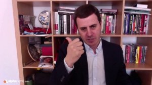 Работа USAID привела к тому, что половина армянского общества видит в России врага: Роберт Устян