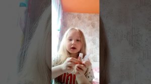 Я показала как делать кольцо из бумаги