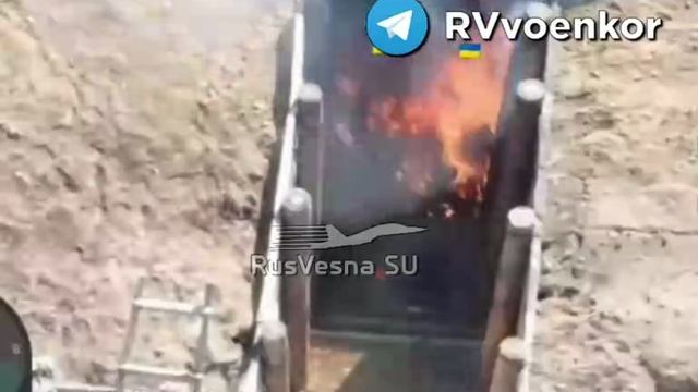 🇷🇺🔥🇺🇦⚡В боях у Покровска 255 полк снова сжёг блиндаж вместе с пехотой ВСУ