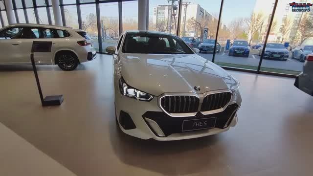 BMW 5 Series - привезем из Китая