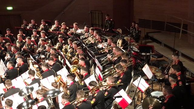 Хачатурян - Лезгинка из балета Гаянэ смотреть онлайн