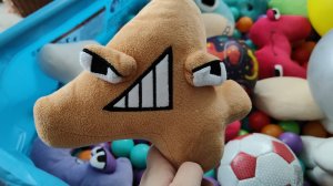 играем в мягкую игрушку для летей цифру лор 4, цифры лора, alphabet lore