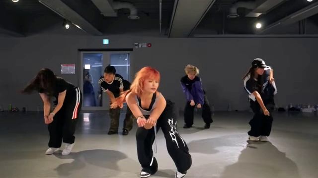 1M Rihanna - 'Hi, bitch' Choreo be Dana смотреть онлайн