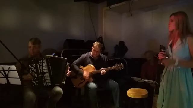 Владимир Хуторной и Елена Кернер. Jazz вечер в WOODY BAR VID 201 смотреть онлайн