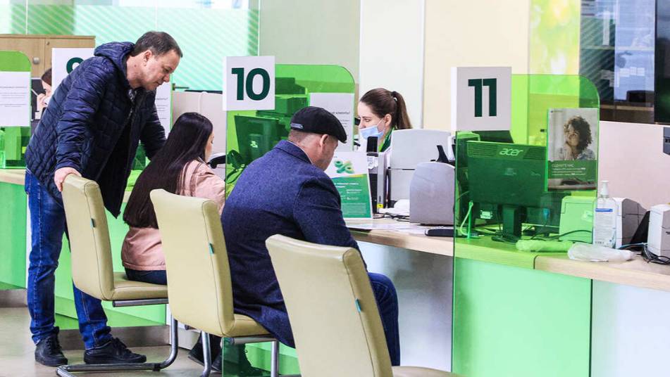 В Госдуме хотят ввести налог в 10% на сверхприбыль банков и сырьевых компаний
