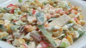 Салат с крабовыми палочками и шампиньоном