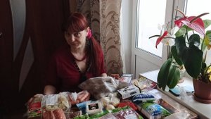 Мы тут затарились на ужин и не только. Сходили по магазинчикам. Потратили несколько тысяч рублей.