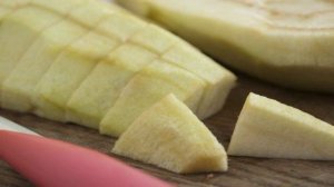 Чечевичный суп-пюре с баклажаном