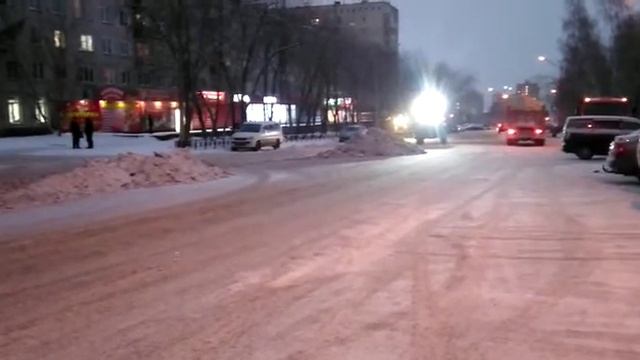 Улицы чистят, 4 декабря смотреть онлайн