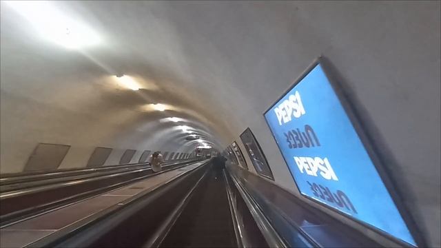 Тбилисский метрополитен 21.04.2024 (Спуск на станцию метро Вокзальная площадь)