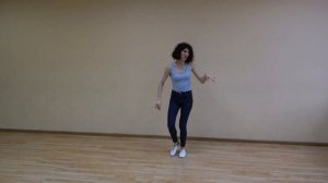 Salsa lady style - footwork-1