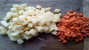 Куриный суп с сырными галушками