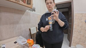 Едим ПРОСРОЧКУ что бы не выкидывать) Вован стал ПРОФЕССИОНАЛОМ! Закупились в ПРОК на кучу ДЕНЕГ Влог