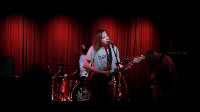 МВиПД - Опера 2 live in SHOEGAZE MEME PICTURES FEST 18 смотреть онлайн