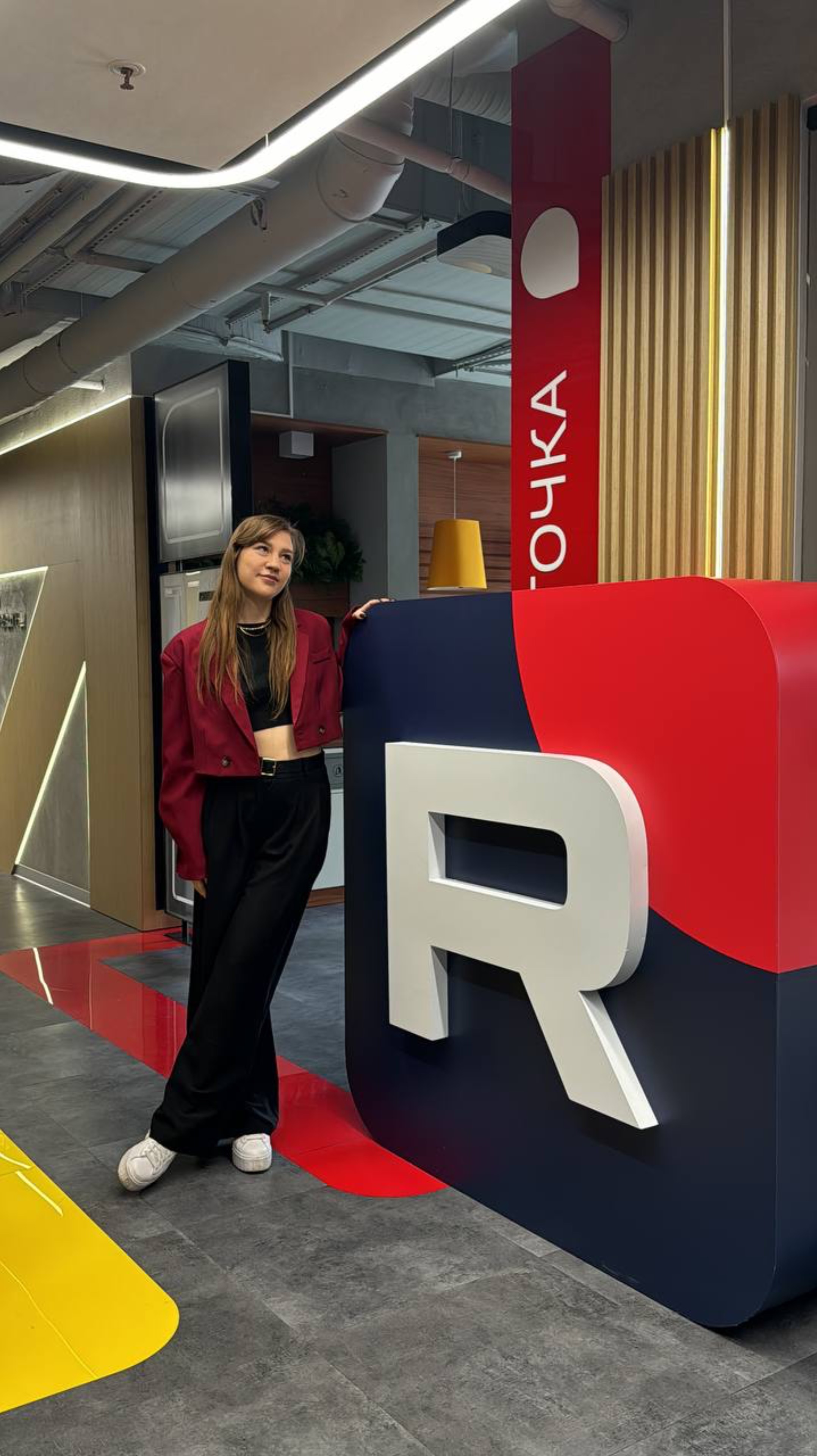 Офис в который хочется идти на работу 🤩 Офис Rutube в Москве 📸 #центрновыхмедиа #новыемедиа