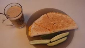 Завтрак. Маринкины творинки. Всем МИРА и Добра!