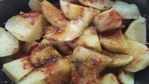 Скумбрия запечённая с картофелем