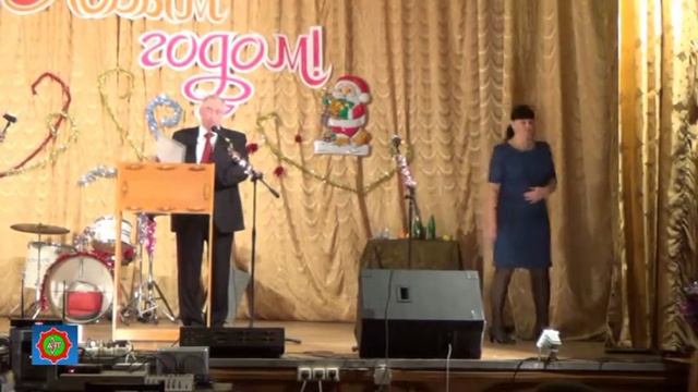 АЭТ Новогодний смотреть онлайн