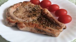 Свиные котлеты с розмарином и чесноком