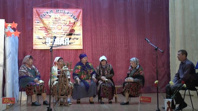 Трансляция спектакля "Семь мисок, семь ложек" смотреть онлайн