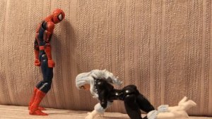 битва женщины кошки и человека-паука