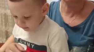 Поёт внук Олега