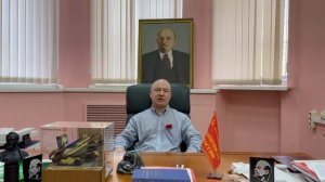 Лидер Компартии Коммунисты России Сергей Малинкович поздравил россиян с красным Первомаем