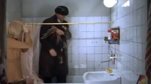 О-о, тёпленькая пошла!