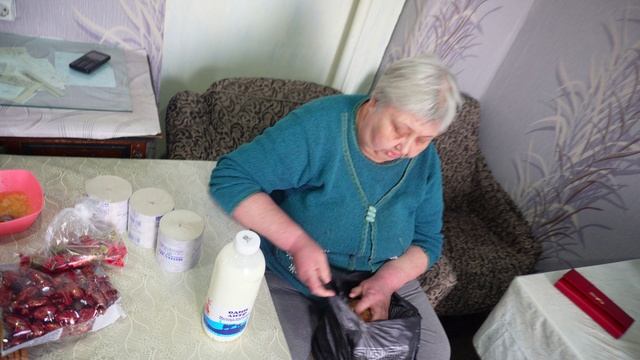 Лёгкий ужин с сухариками Утро в Сибири Покупка продуктов ВЛОГ ПОДВАЛ ИЛЬИЧА деревенский ужин