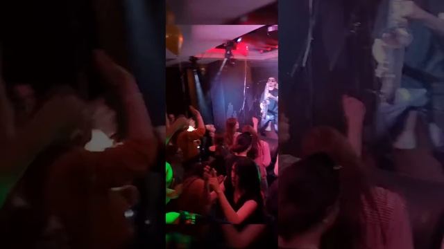 Клип на песню Гудтаймс. Концерт в Тюмени 2022 смотреть онлайн