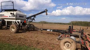 New holland T8040, и посевной комплекс Borgault (Борго) 8810-24/2200