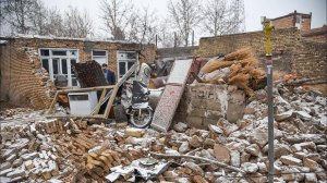В Иране почти 30 человек пострадали от землетрясения