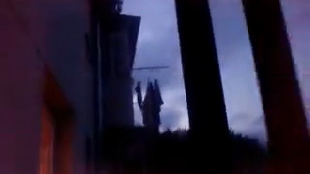 ОООООООчень громкие взрывы феерверков во Львове 28.06.2013 смотреть онлайн